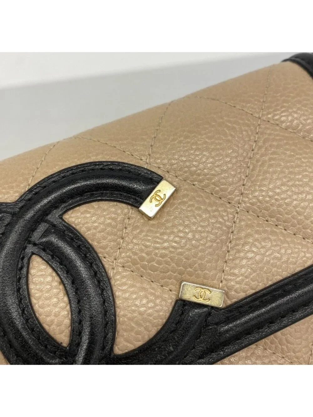 Chanel Wallet CC Filigree Caviar Leather Beige Gold